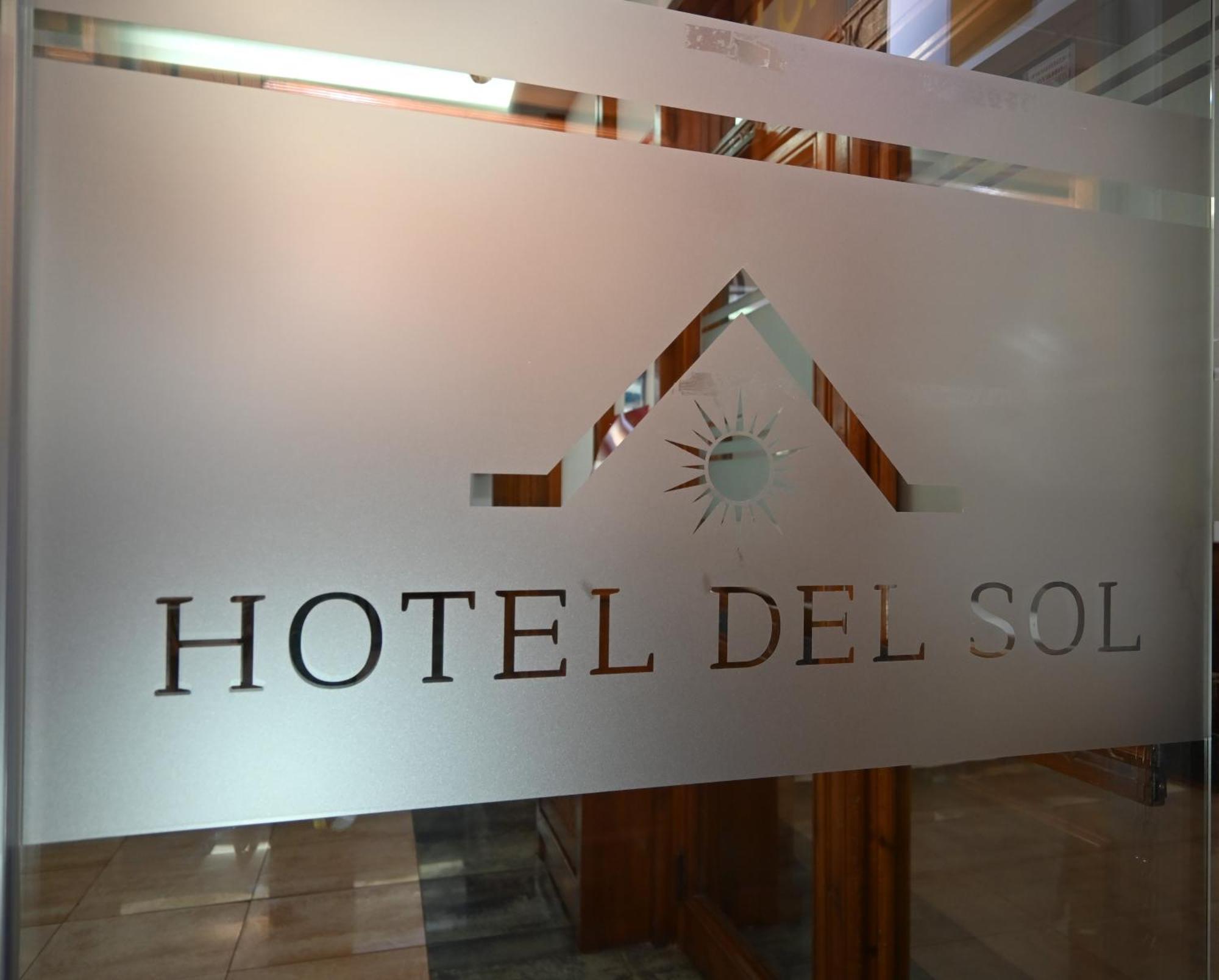 Hotel Del Sol 莫蒂利亚德尔帕兰卡尔 外观 照片